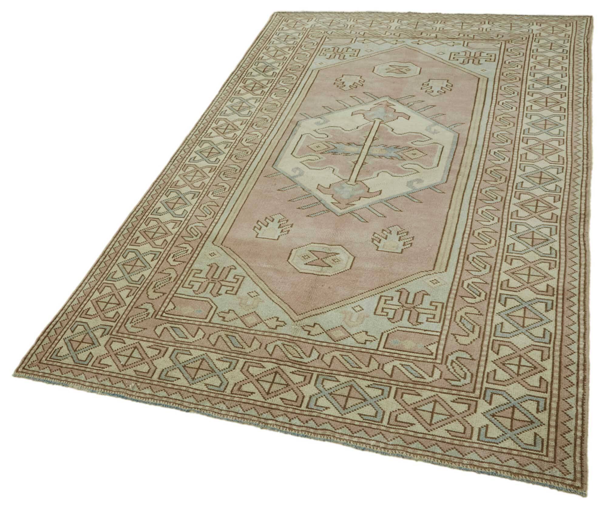 Turkish Vintage Anatolian Rug 145 cm x 233 cm