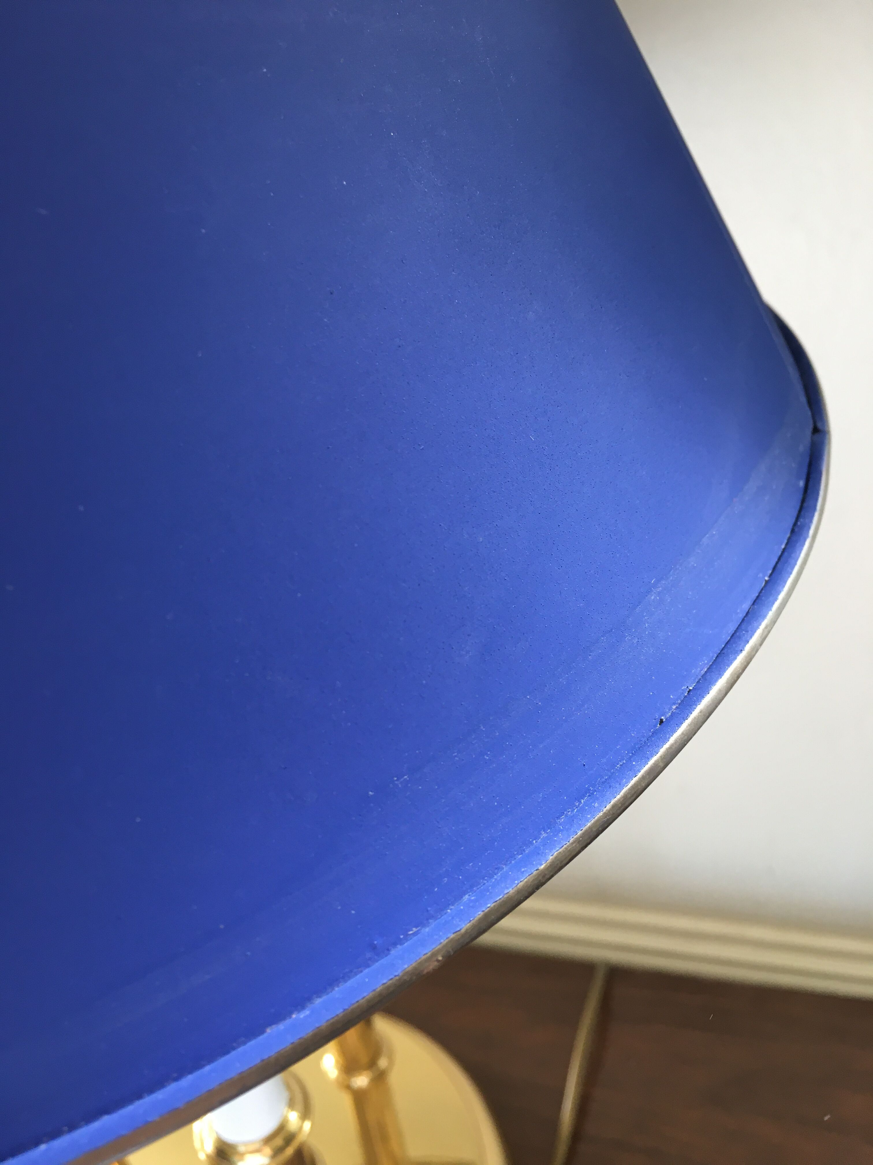 Golden bronze hot water lamp