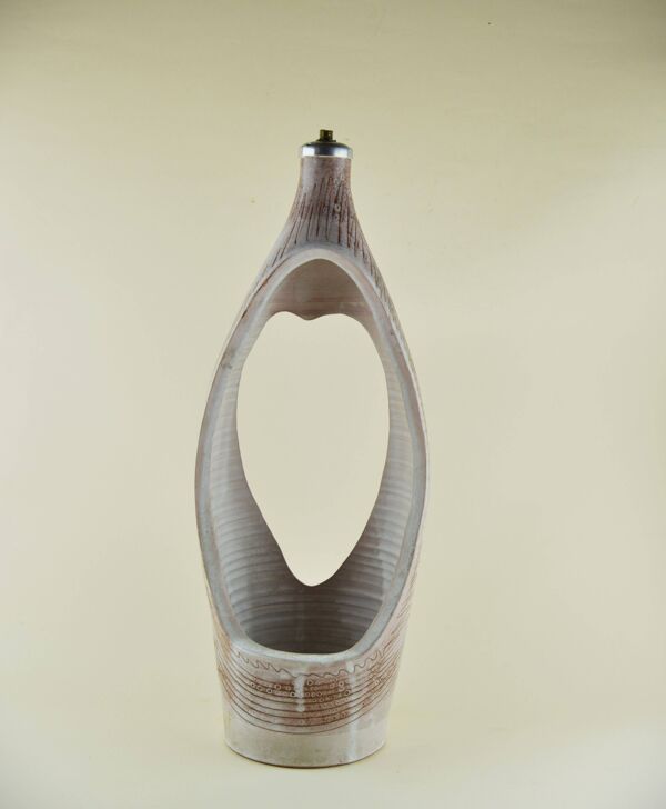 Jean Austruy, grand pied de lampe ajouré