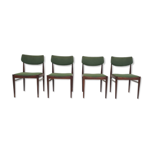 ensemble de quatre chaises