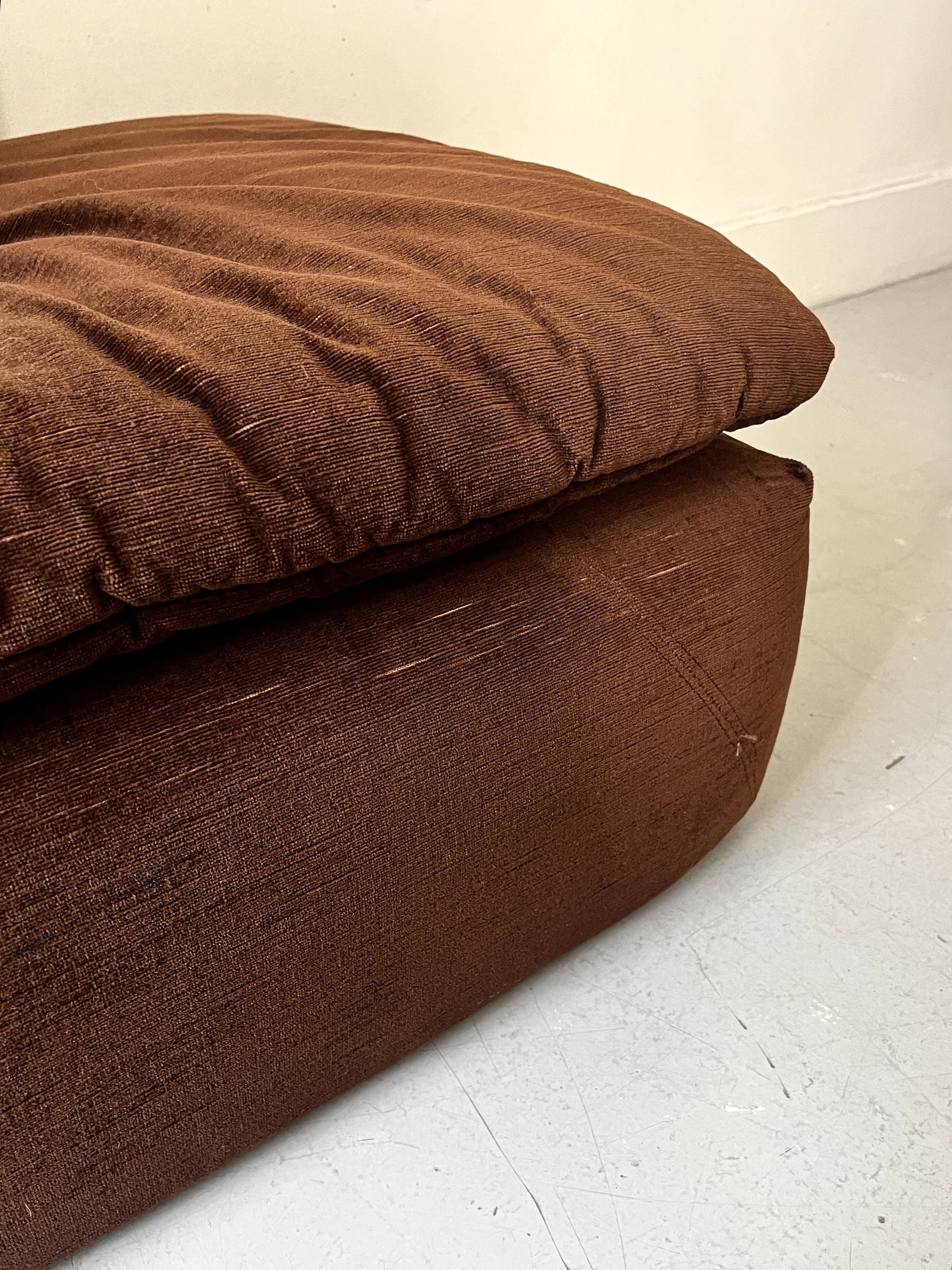 Cinna pouf in brown short velvet, Ligne roset 1970