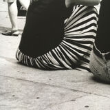 Large photo Mode 90. Skirt Friends Graphic