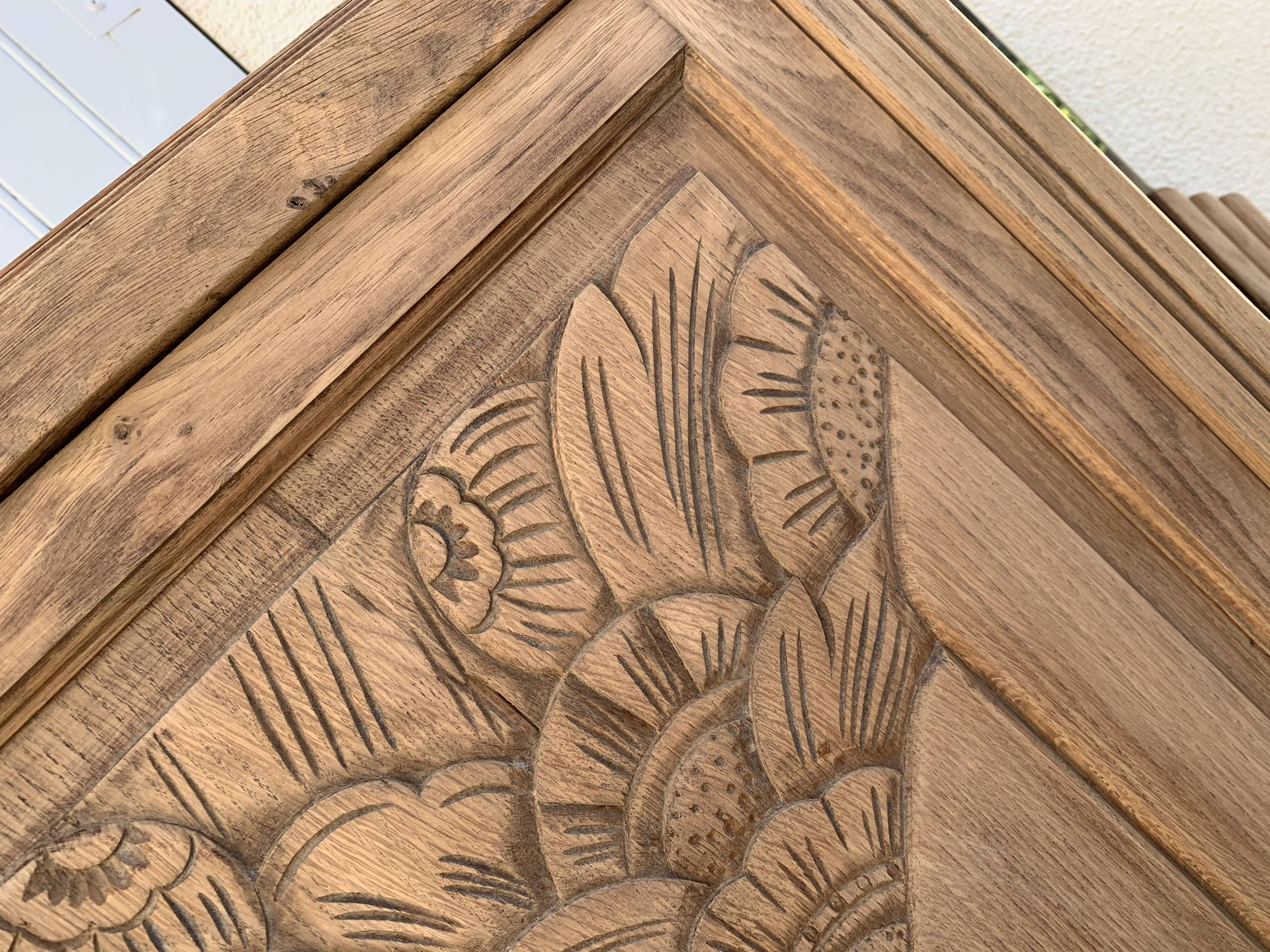 1930 asymmetrical Parisian wardrobe