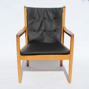Fauteuil, modèle 1788, en cuir noir conçu par Hans J. Wegner