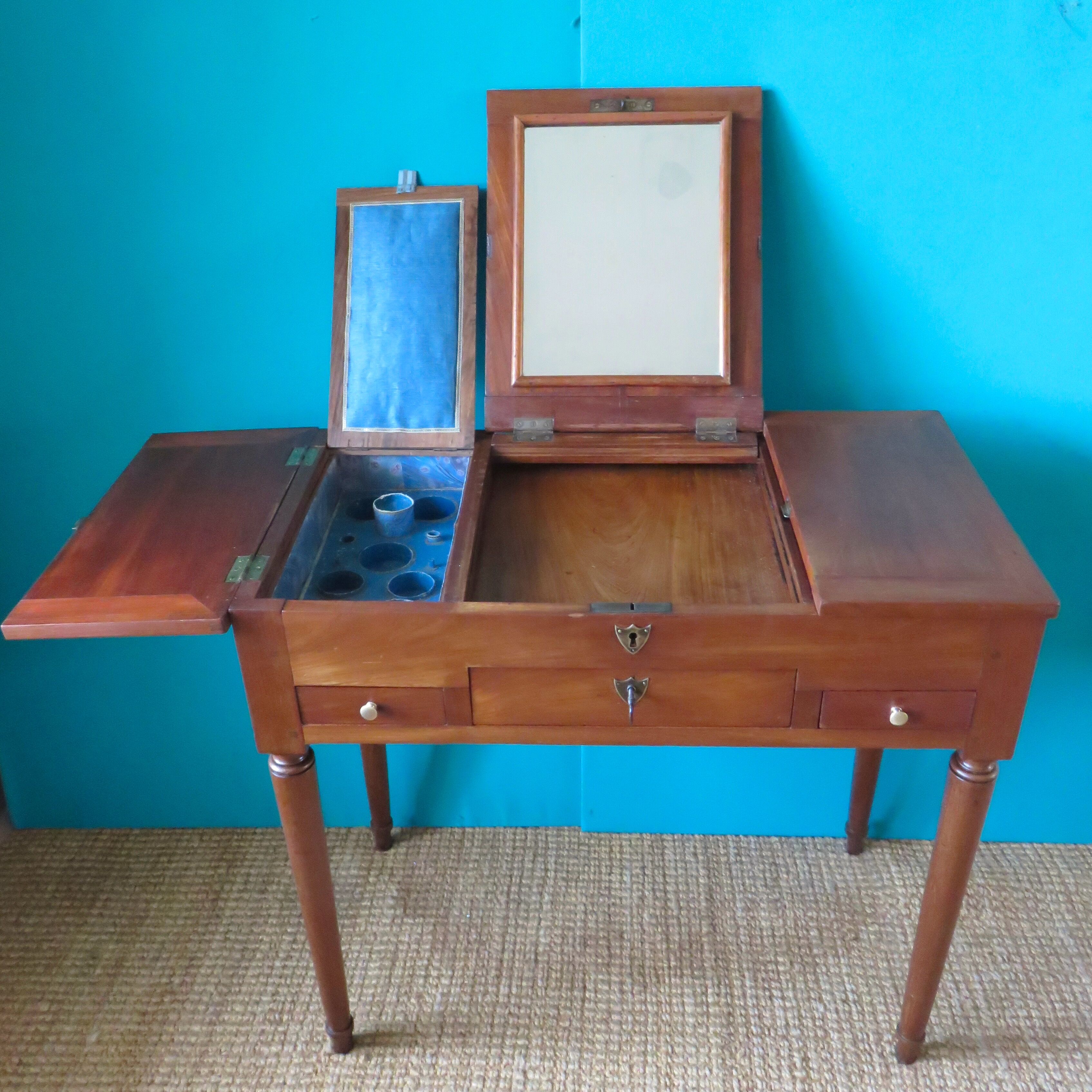 Antique dressing table, late 18th century, in solid cherry wood, France circa 1770