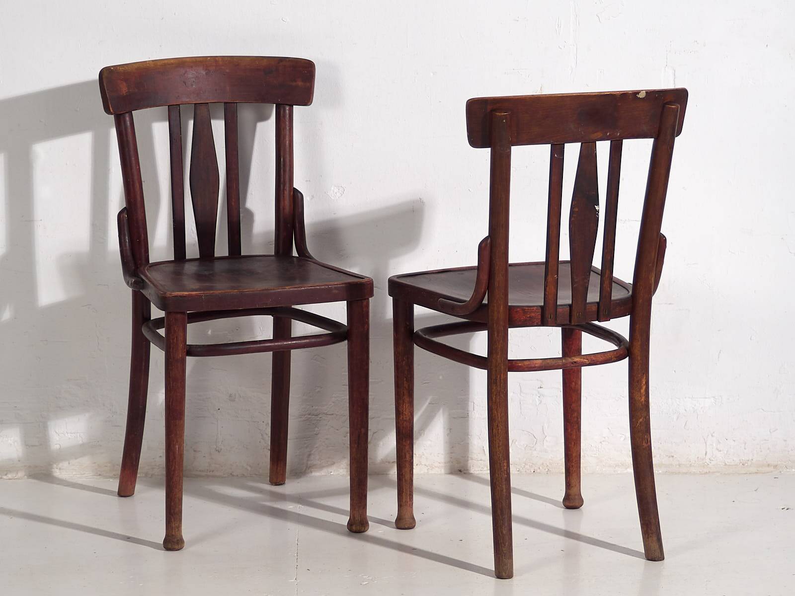 Antique Thonet Chairs (c.1920). Set of 2 pieces