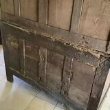 Imposant buffet, vitrine deux corps en noyer