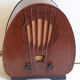 Radio TSF Philips 834 A in Bakelite