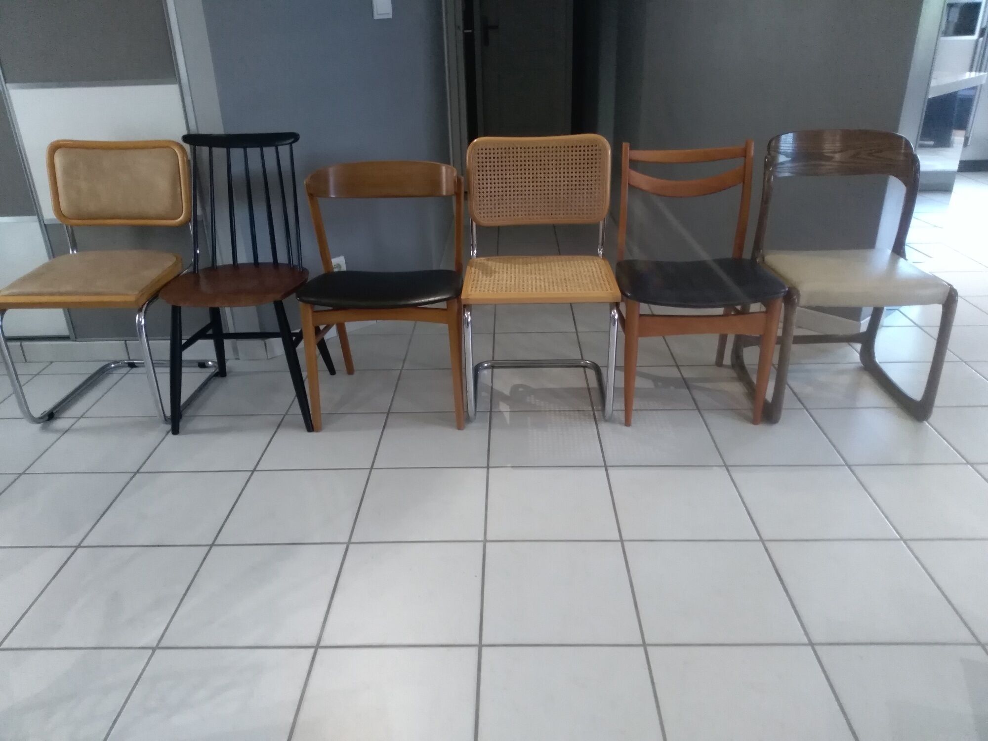 Lot of 6 mismatched chairs Breuer, Baumann