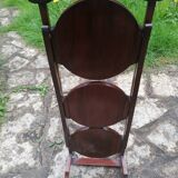 Mahogany mute servant