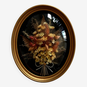 Small frame dried flowers under glass curved vintage imitation wood medallion