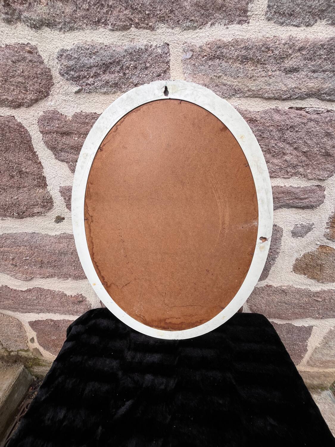 Oval mirror