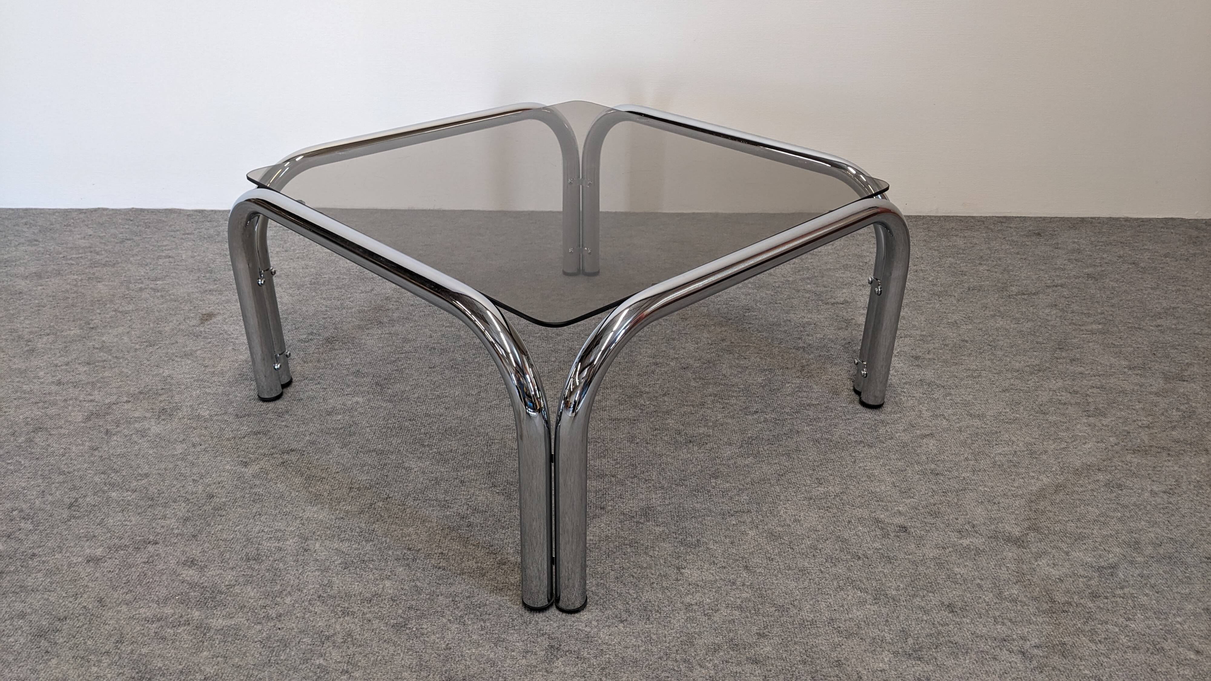 Space age tubular coffee table in smoked glass from the 60s/70s