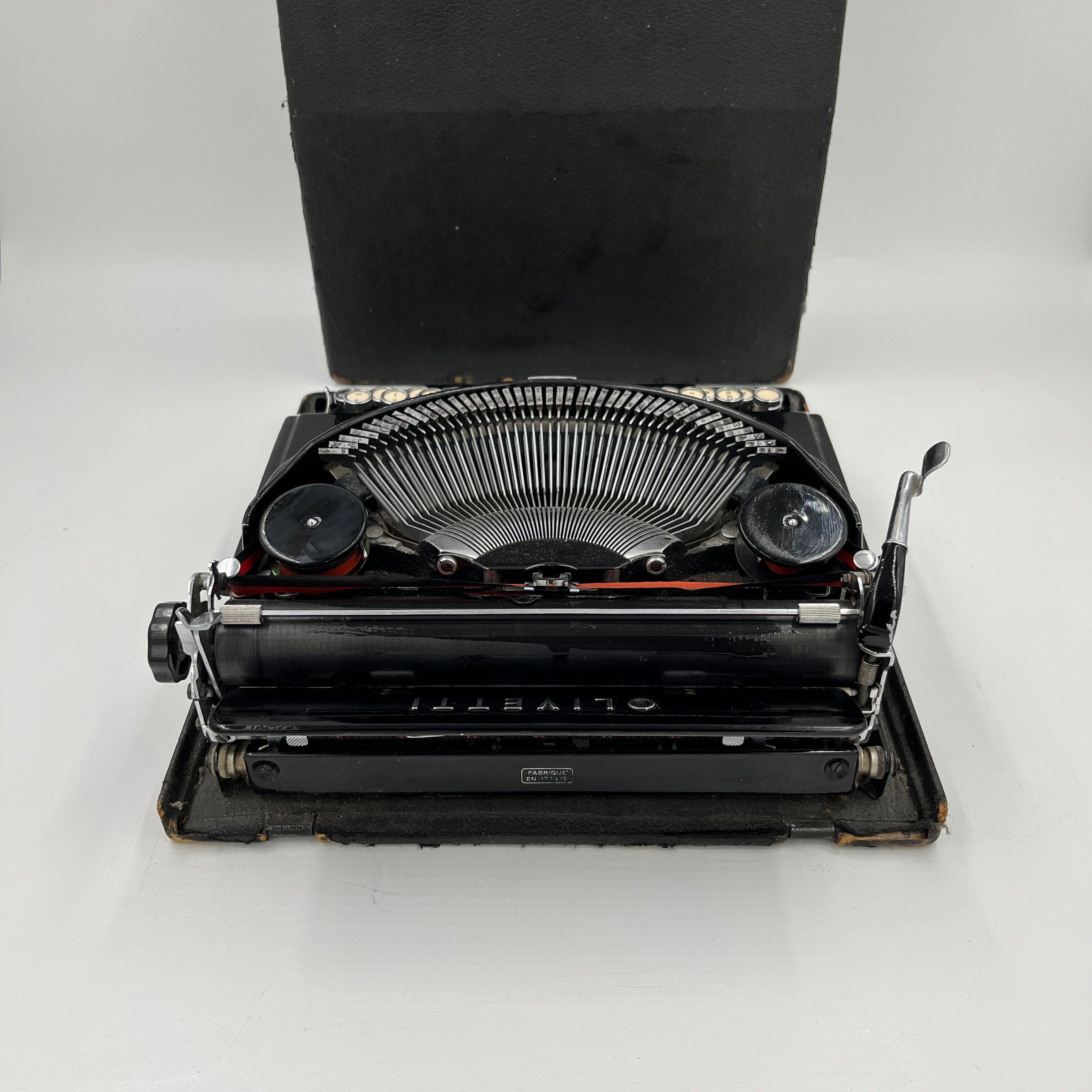 Machine à écrire Olivetti Ico