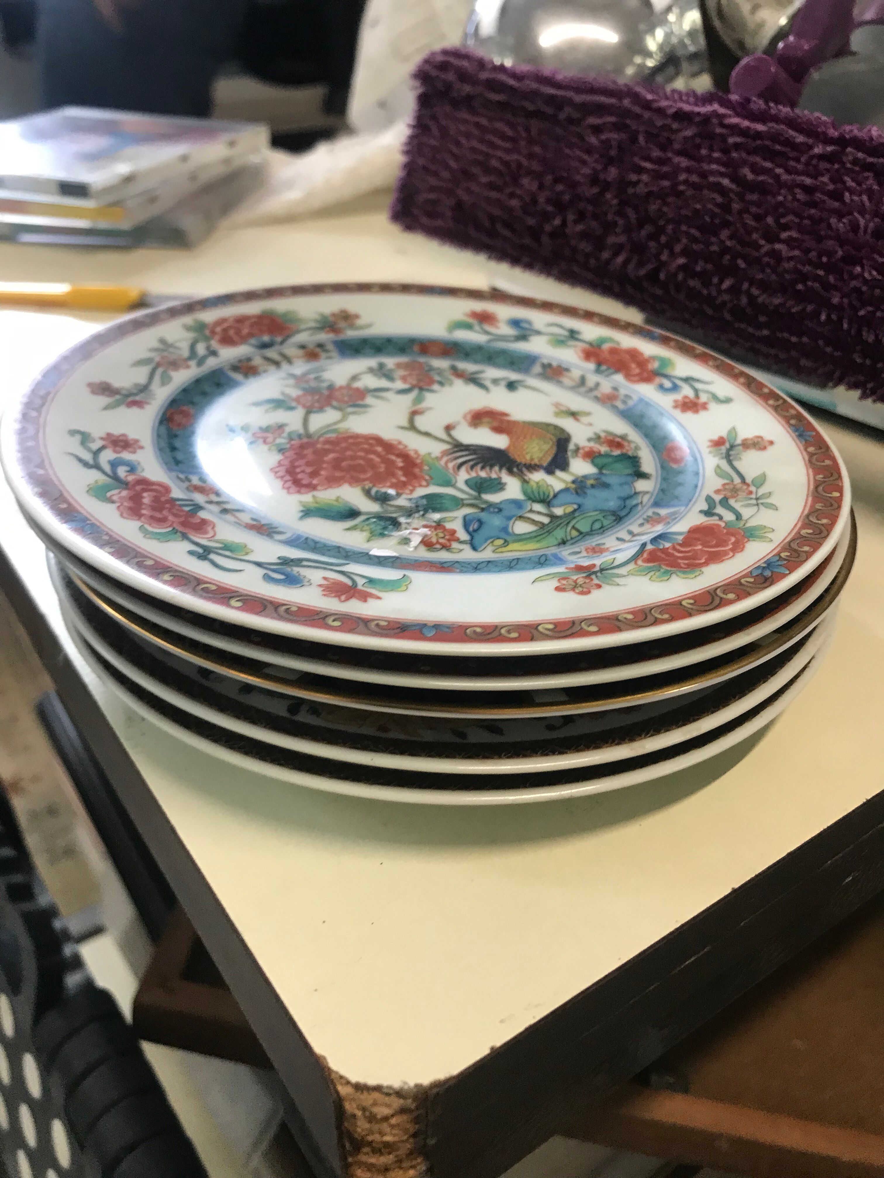 Set of 5 hand-painted dessert plates