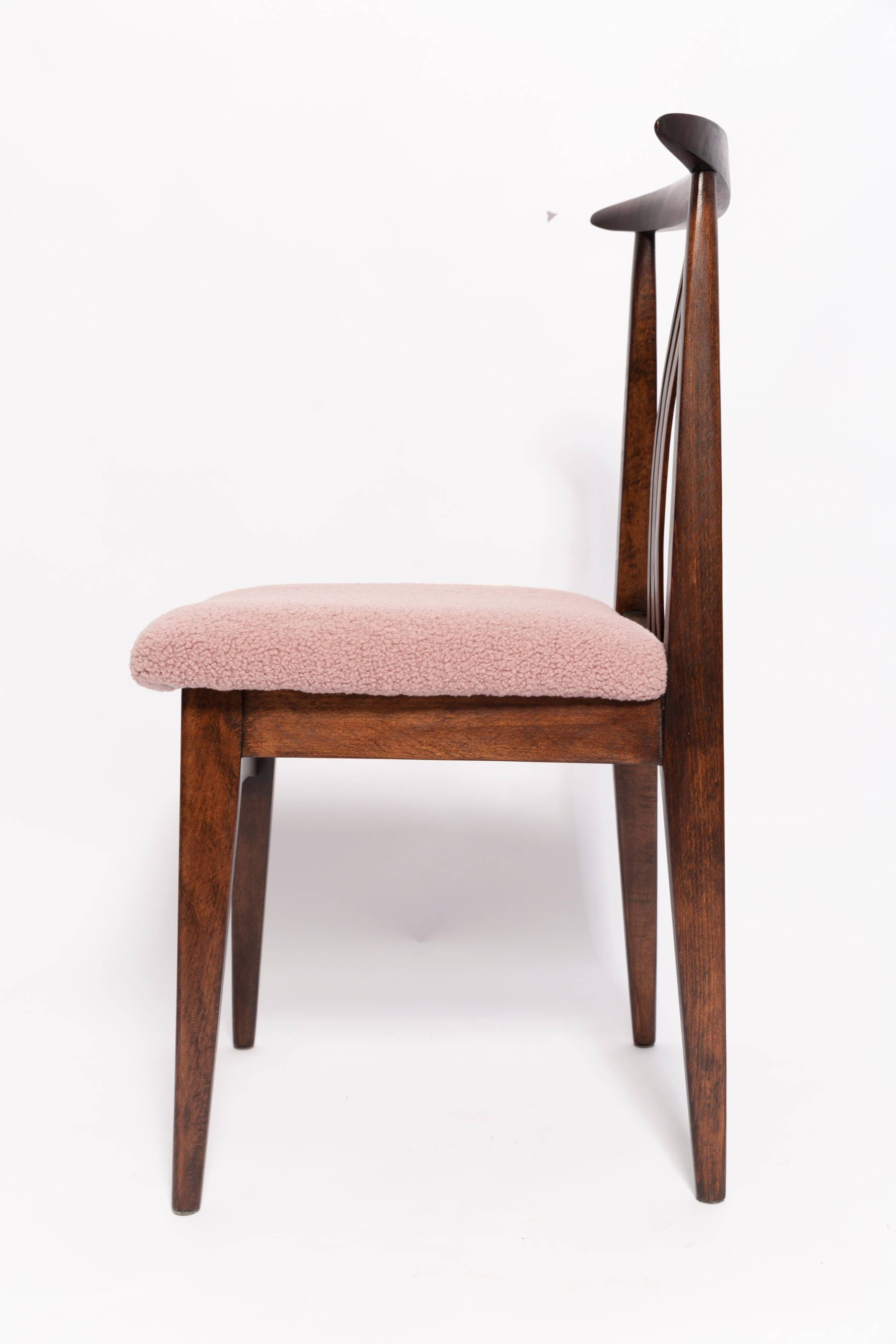 Mid-Century Beech Chair in Pale Pink Boucle, Walnut Wood, by M. Zielinski, Europe, 1960s