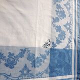 White and blue damask tablecloth 1m50 x 1m50
