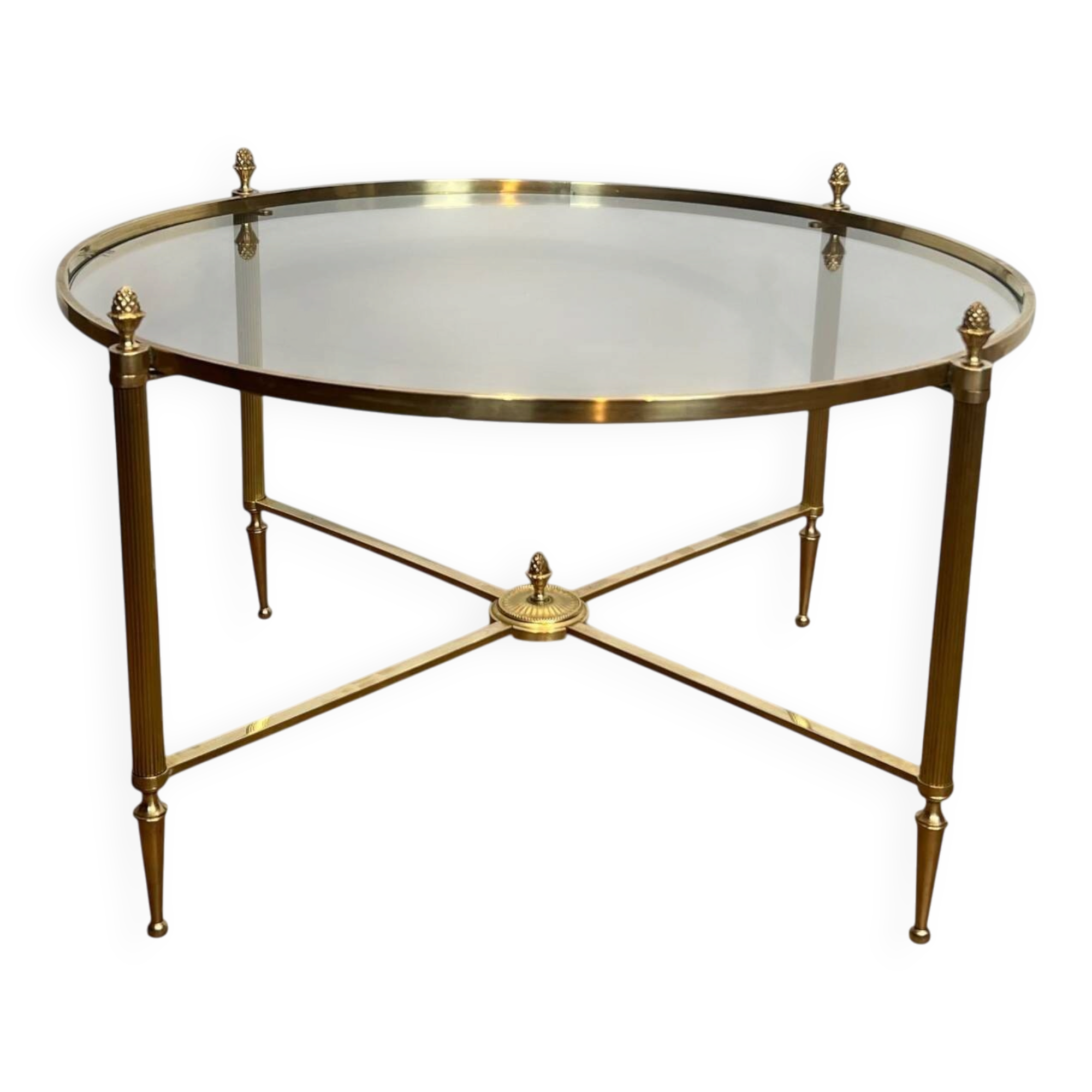 Neoclassical Round Coffee Table in Brass with Fluted Supports and Floral Motifs