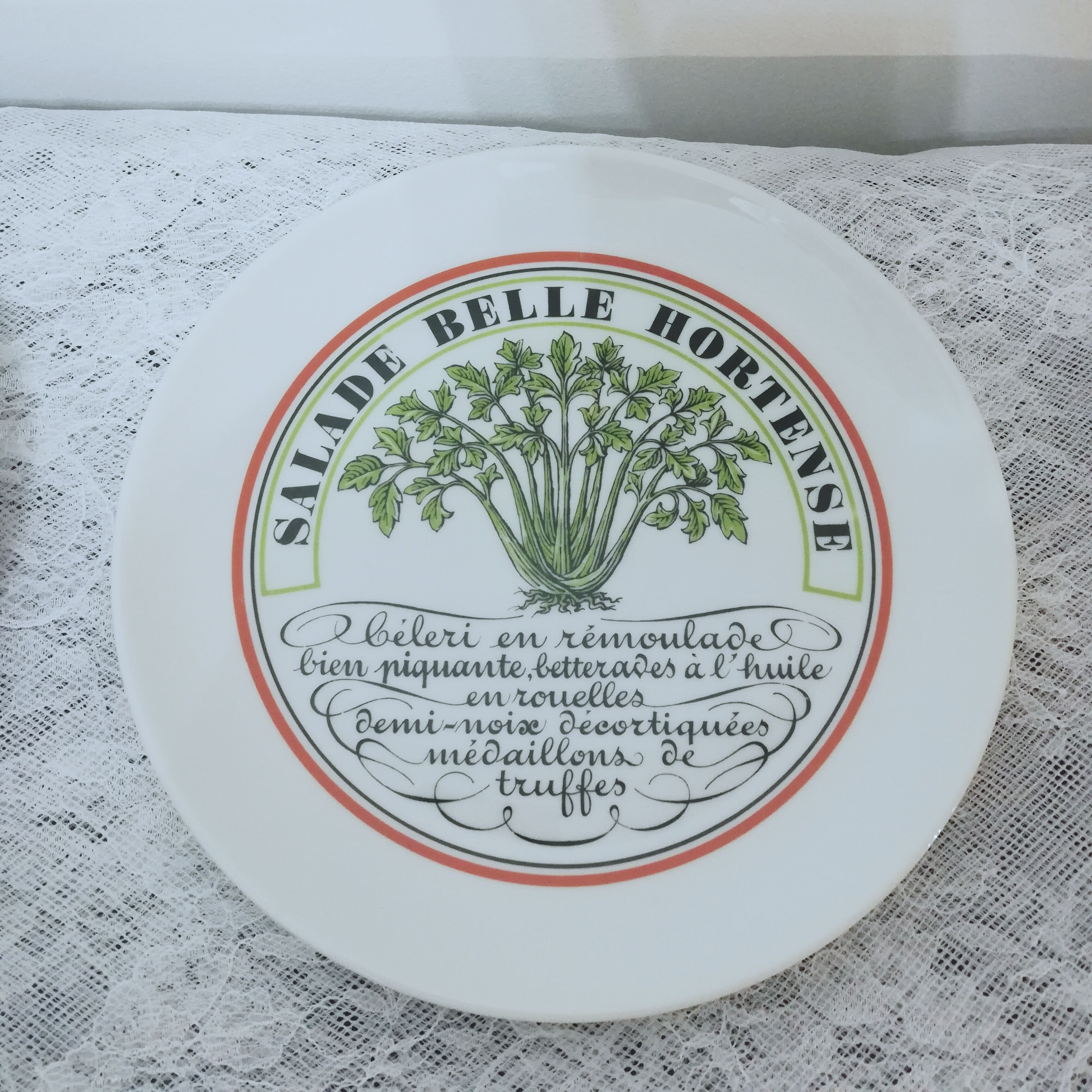 6 plates in auteuil porcelain signed Jacques Lobjoy