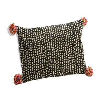 Cushion pompoms