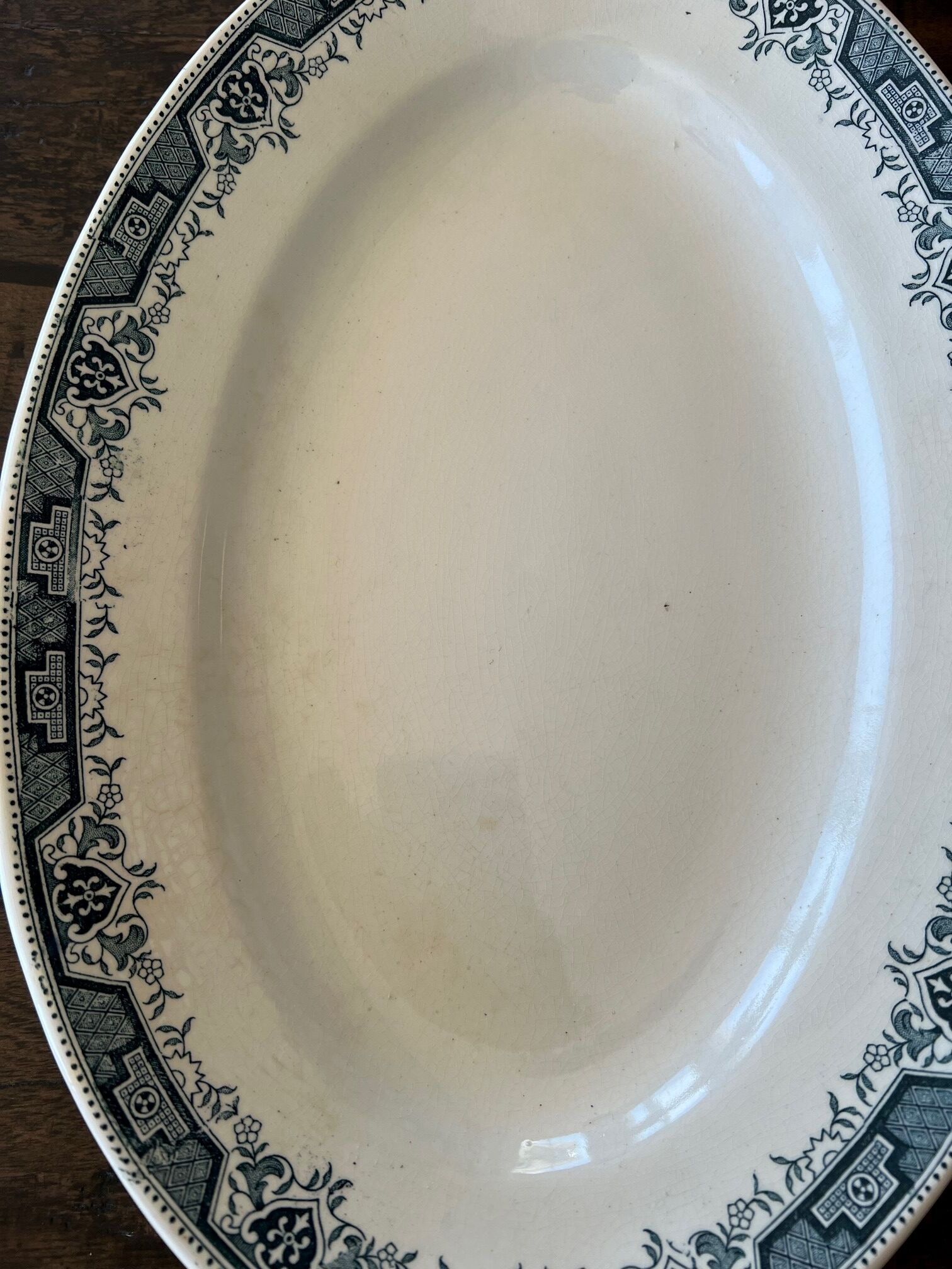 Oval dish Saint Amand and Hamage