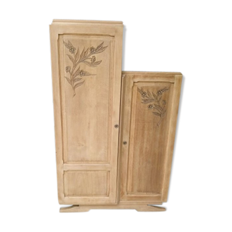 Armoire asymétrique art deco