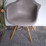 VITRA CHAIRS BY CHARLES RAY EAMES DAW MODEL