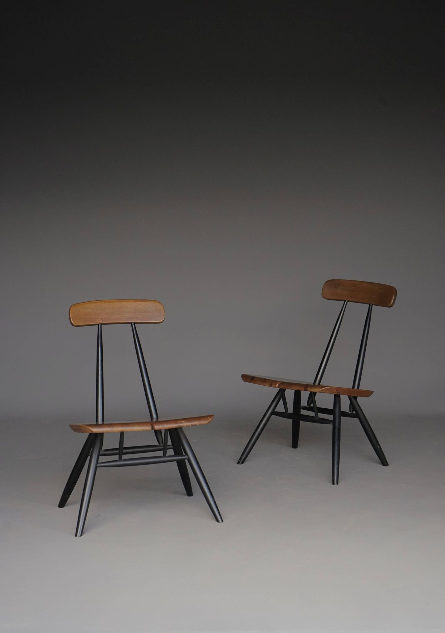 Chaises longues Pirkka par Ilmari Tapiovaara pour Laukaan Puu. Lot de 2