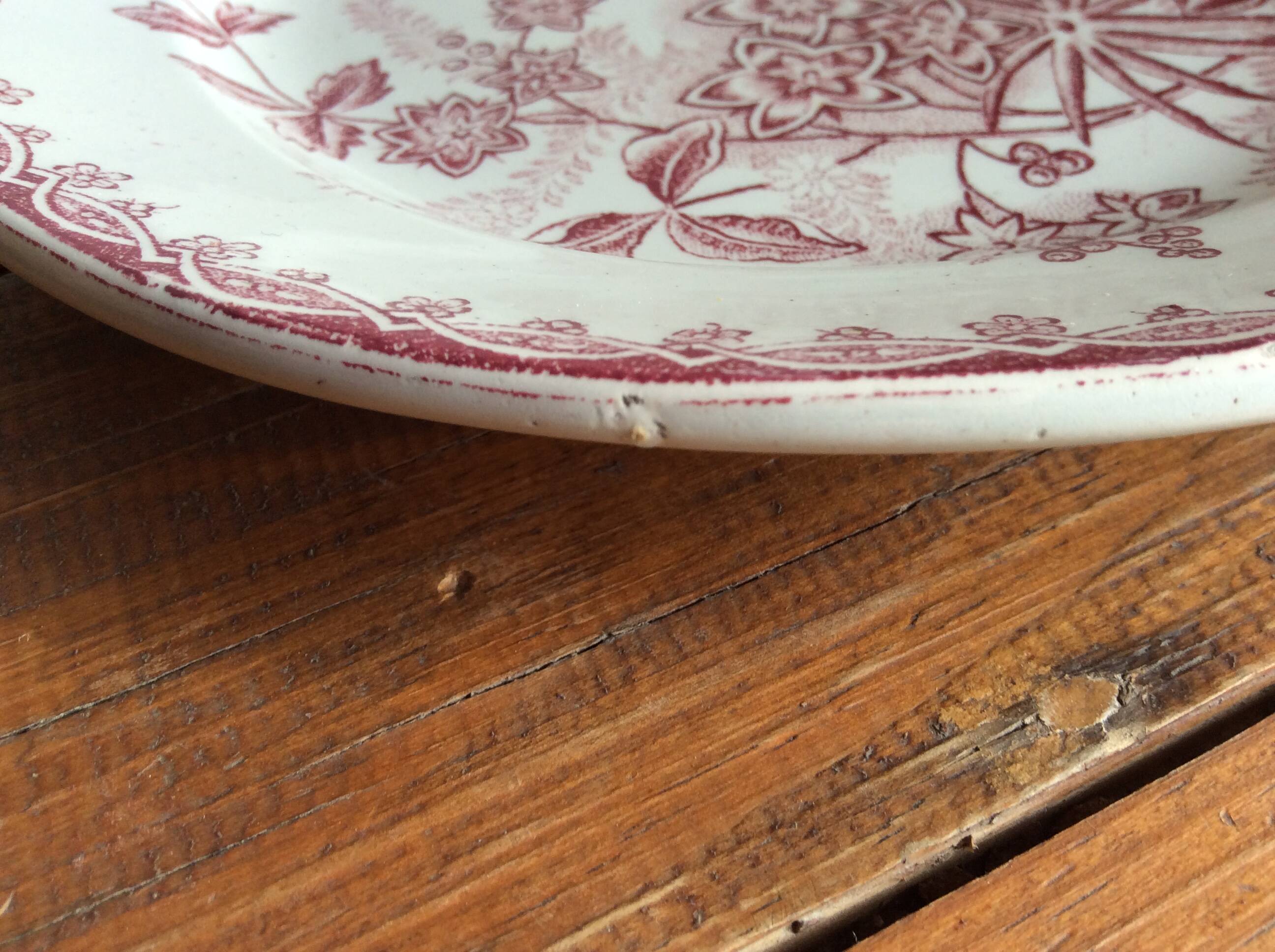 Terre de Fer dessert plates