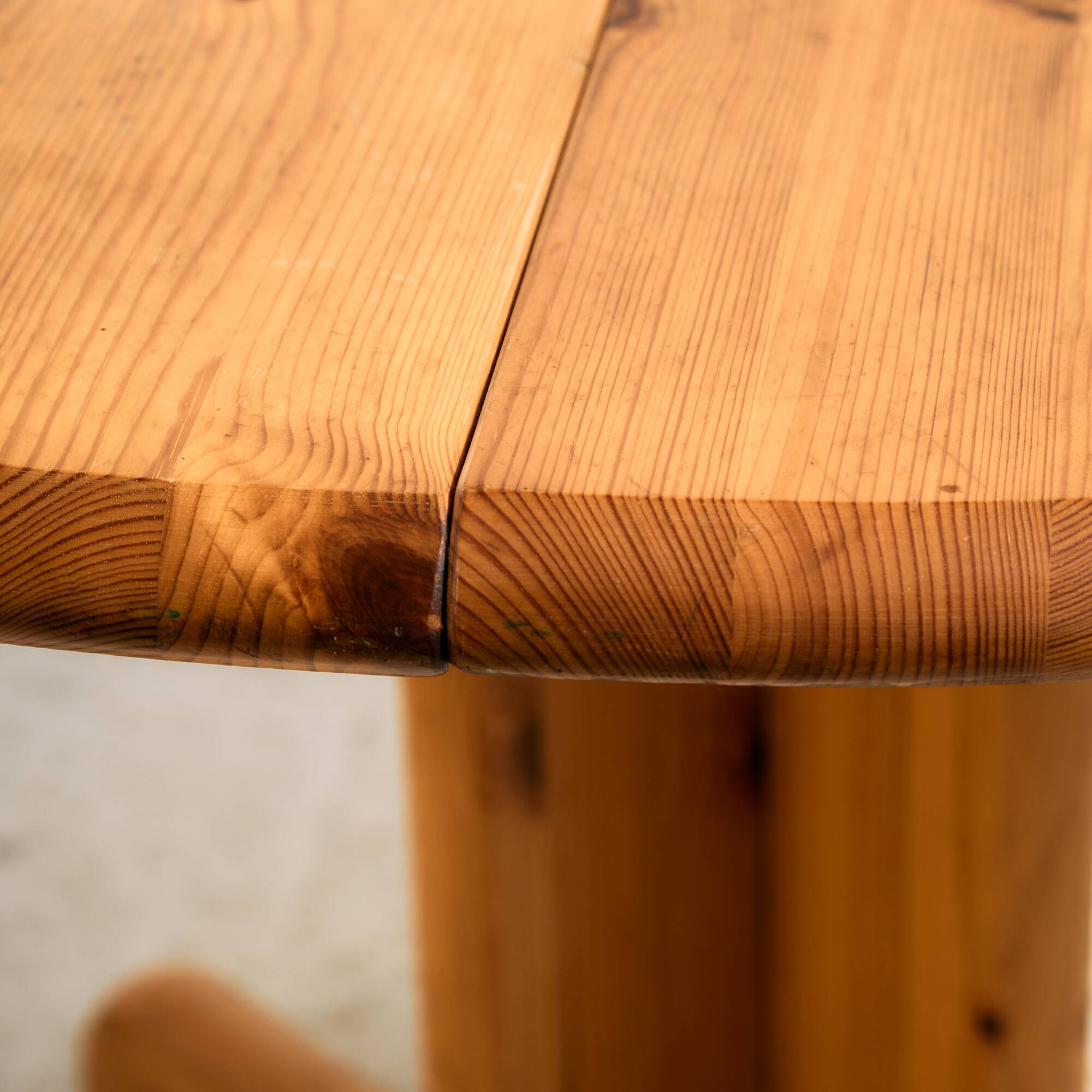 Pine dining set by Rainer Daumiller, Set of 7