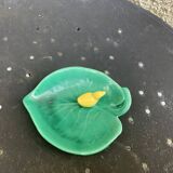 Empty pocket, duck soap dish on green barbotine leaf vintage