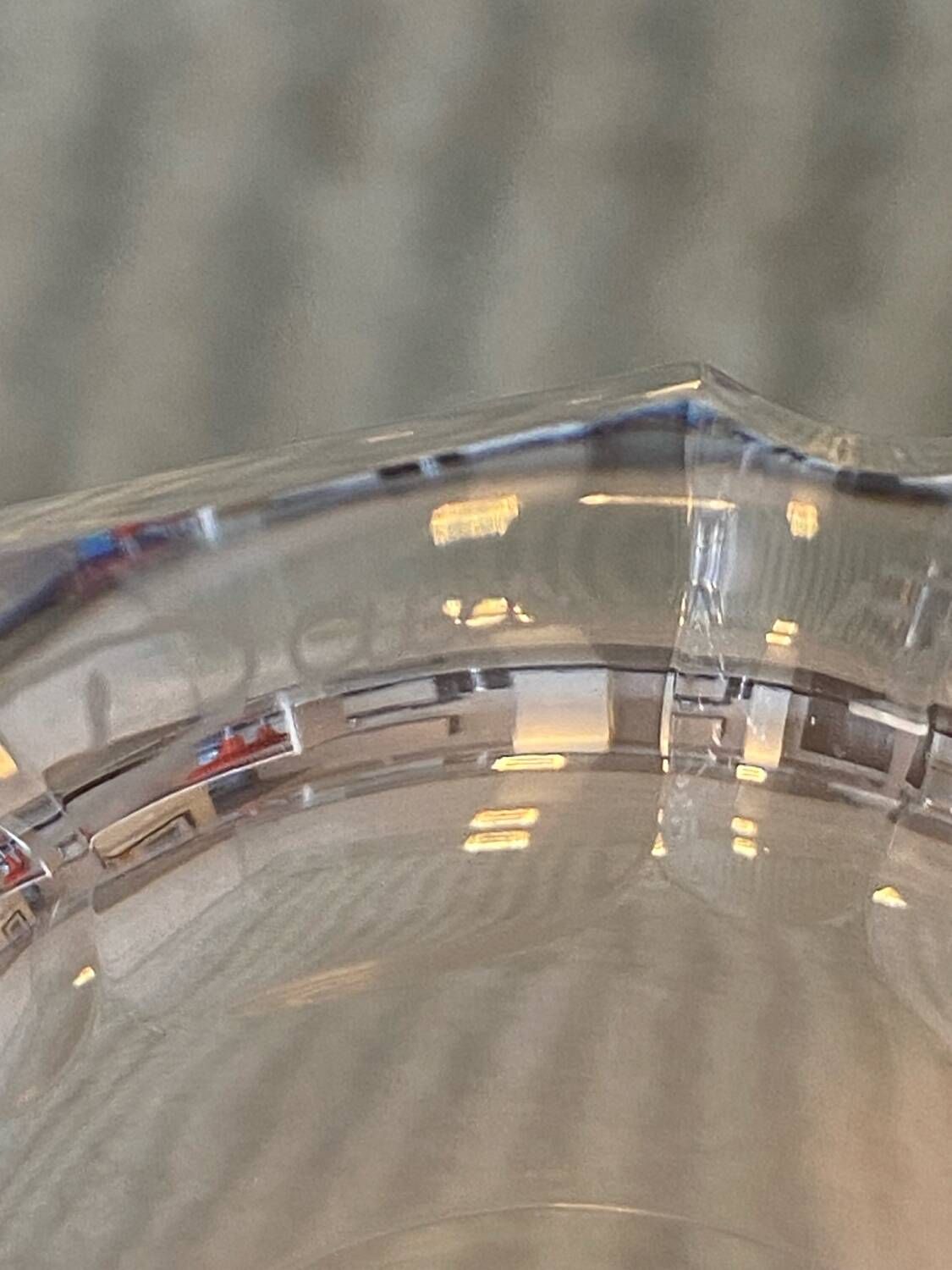 Daum France crystal glass in excellent condition