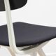 Chaise  Friso Kramer "Result" tapissée noir et blanche