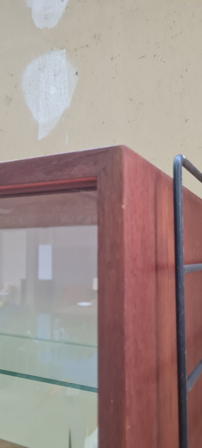 Scandinavian wall string shelf