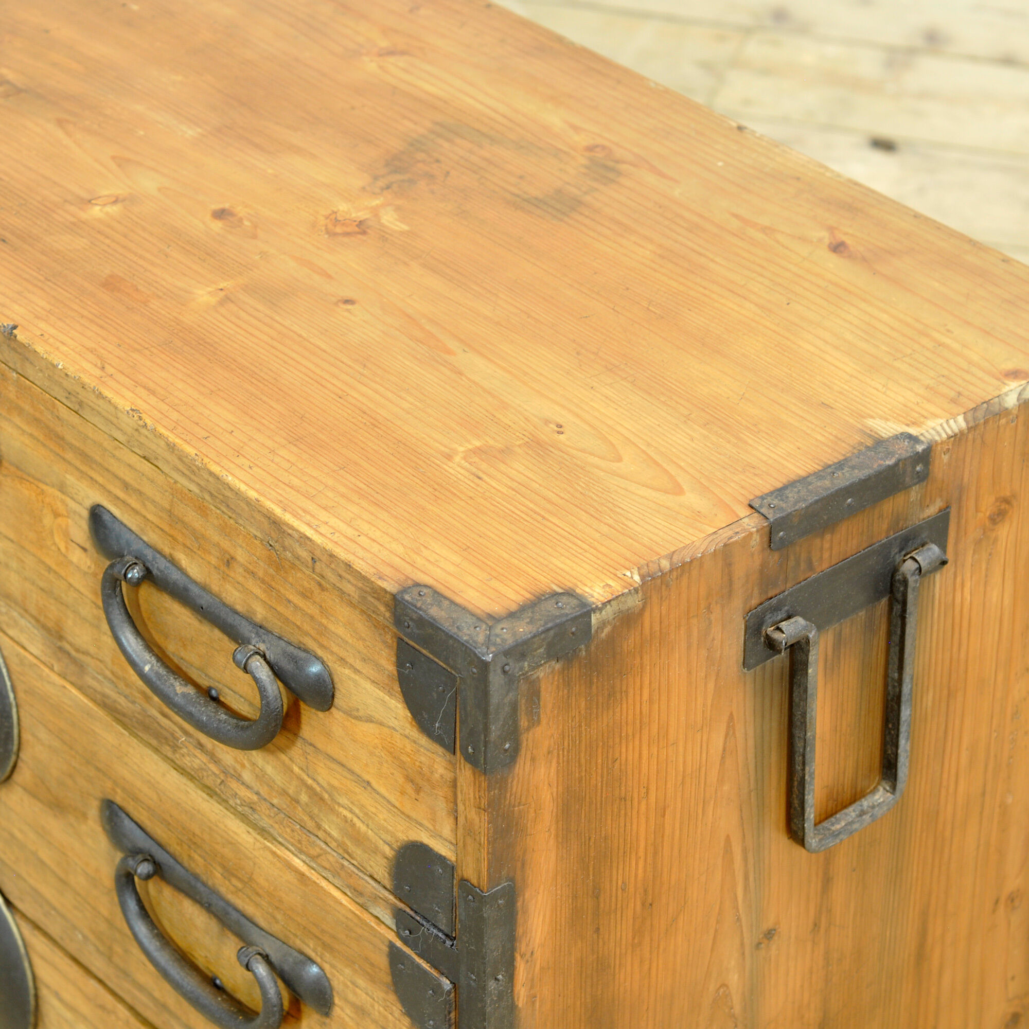 Japanese Tansu chest of drawers, circa 1870