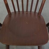 Set of 4 wooden vintage in English style Windsor slat chairs from the 70s.