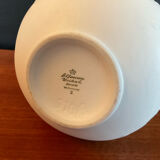 Seltmans Op Art vase Germany in biscuit porcelain from the 1960s.