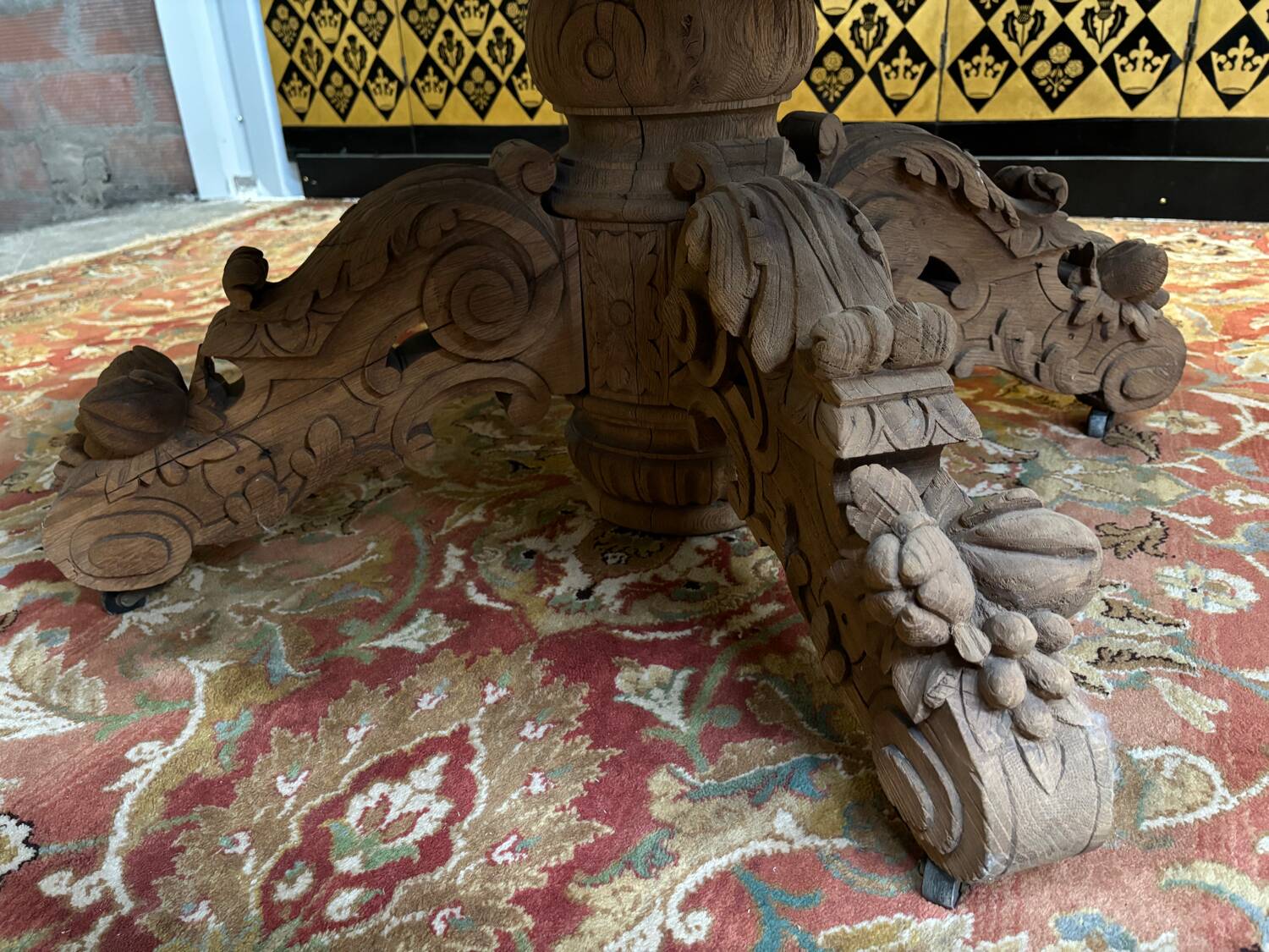 Napoléon III aero gummed oval table