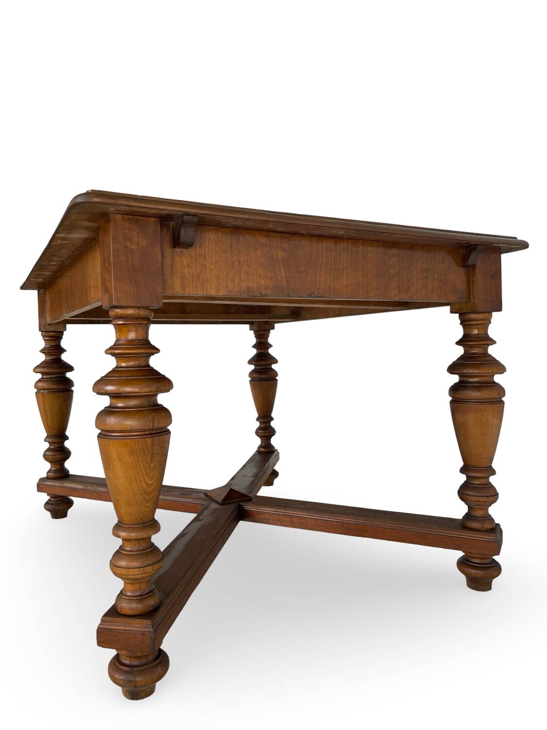 Table à manger classique art déco