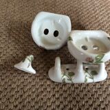 Set of hooks and soap holder