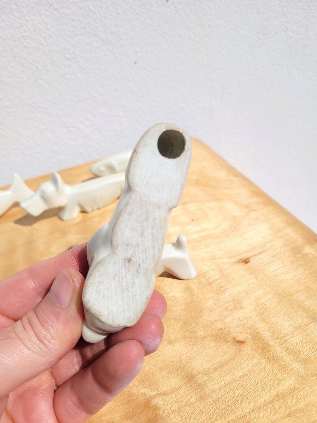 Ceramic animal knife holders
