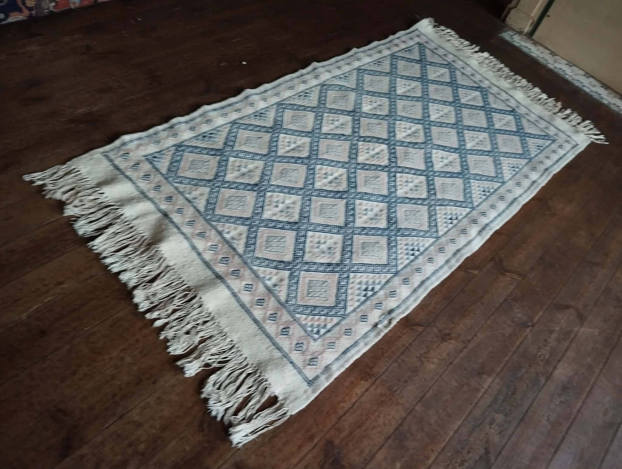 Handmade Berber Kilim Kairouan 203x102cm