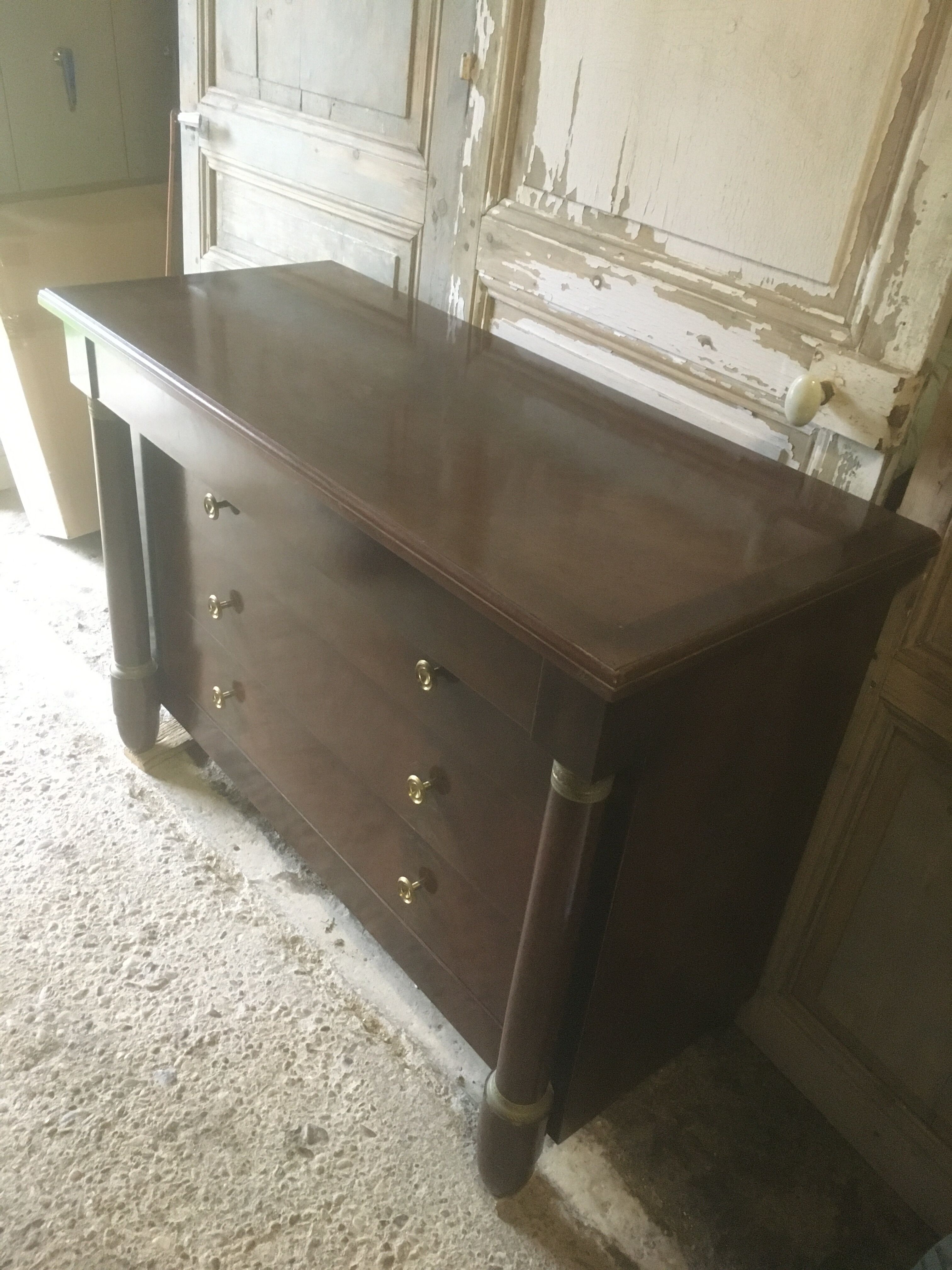 Commode style empire en palissandre