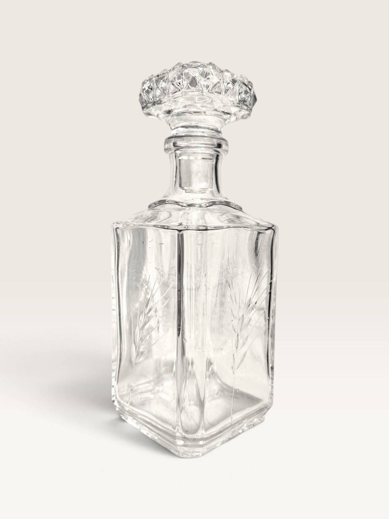 Cut crystal whisky carafe with wheat decoration
