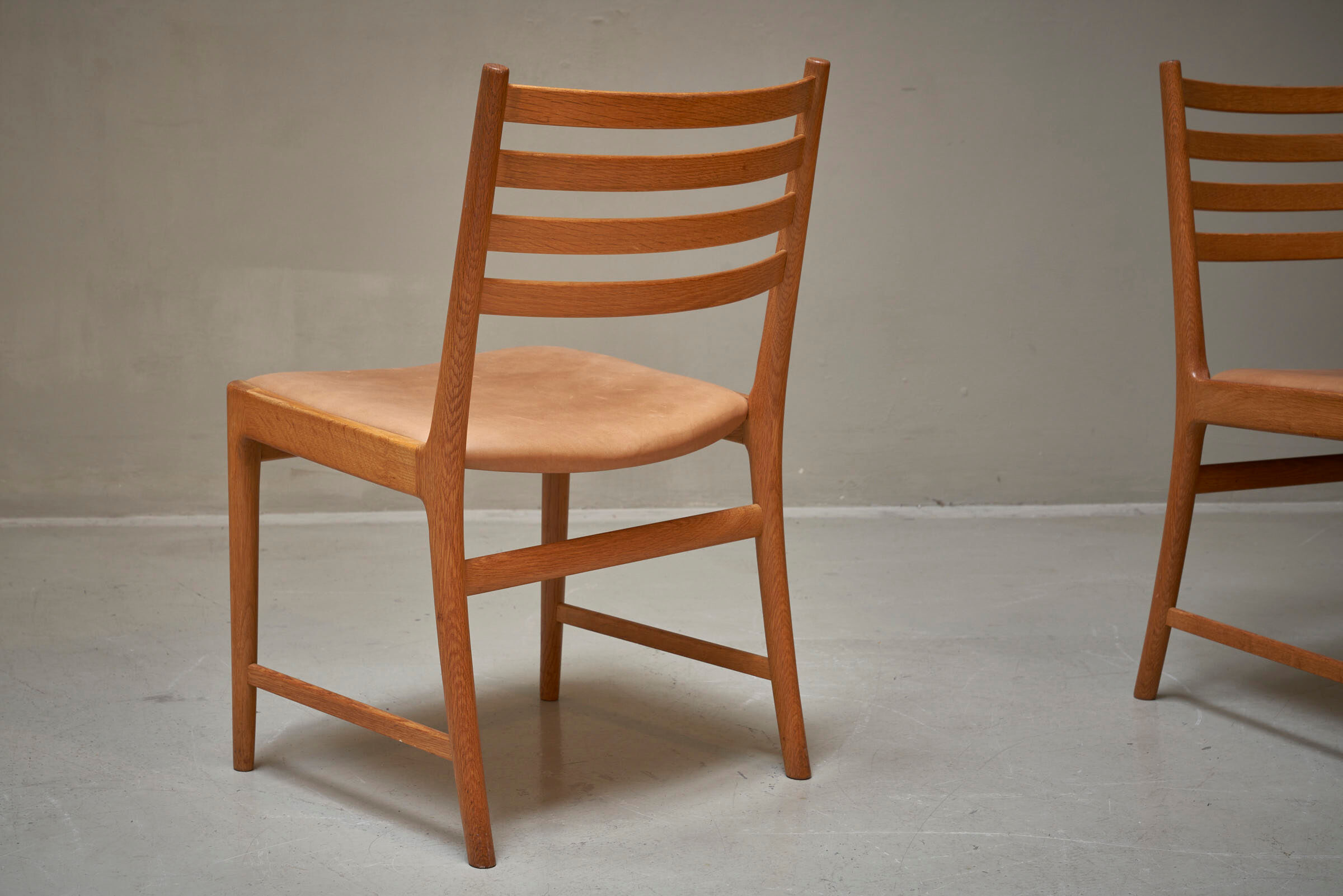 6 chaises danoises par Kai Lyngfeldt Larsen