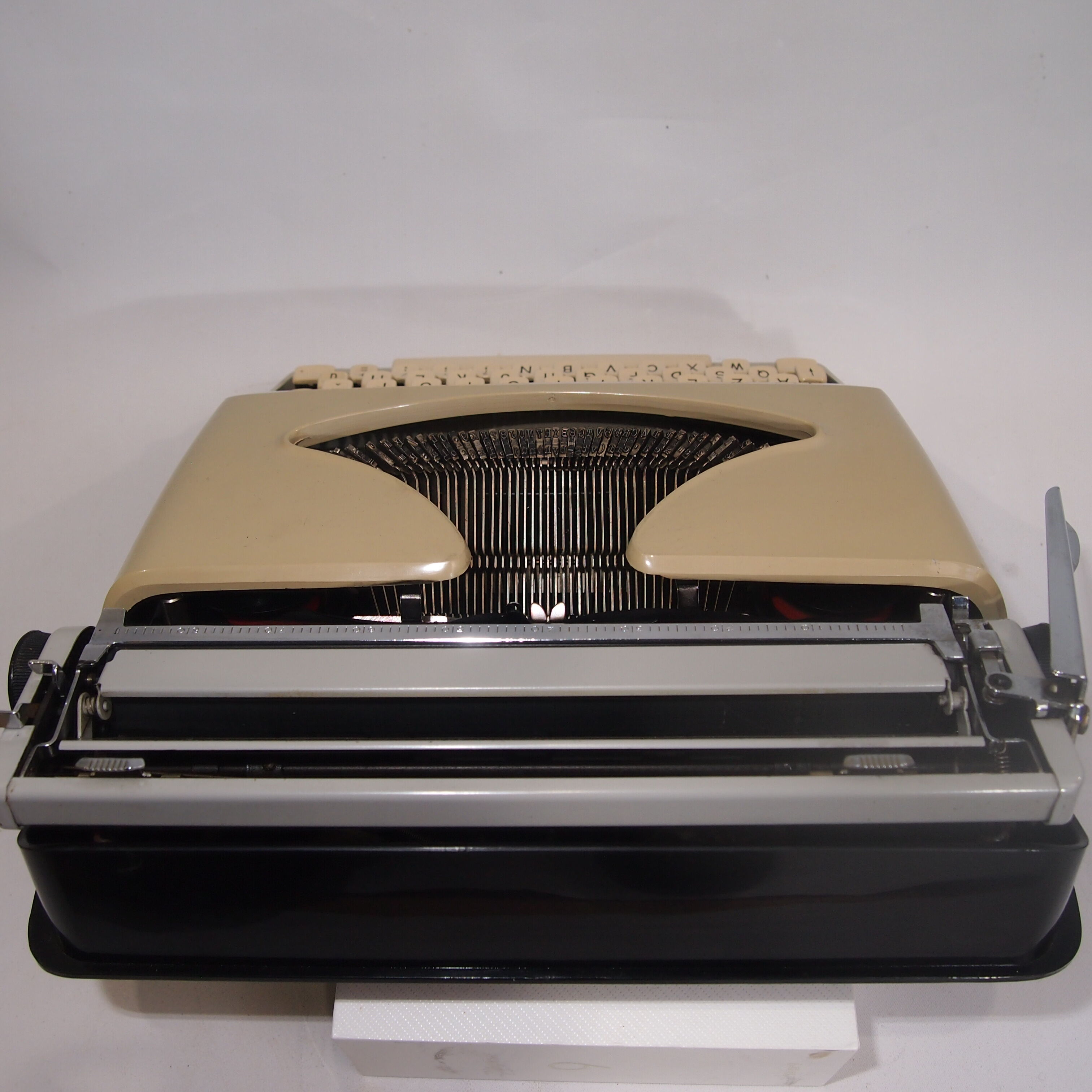 Polyjo summer 75 typewriter