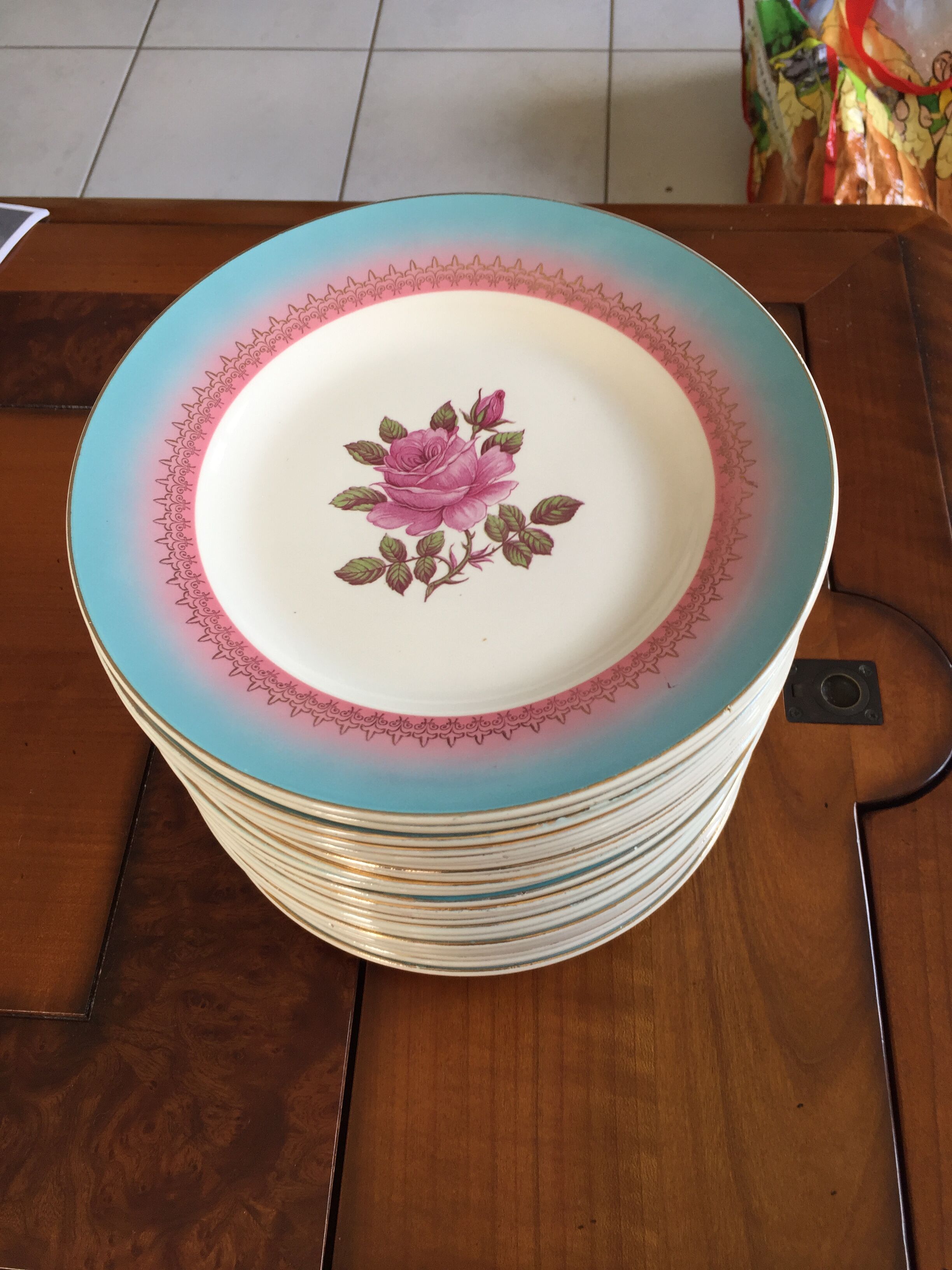 Lot flat plates Vintage Digoin Sarreguemines model Pelleas