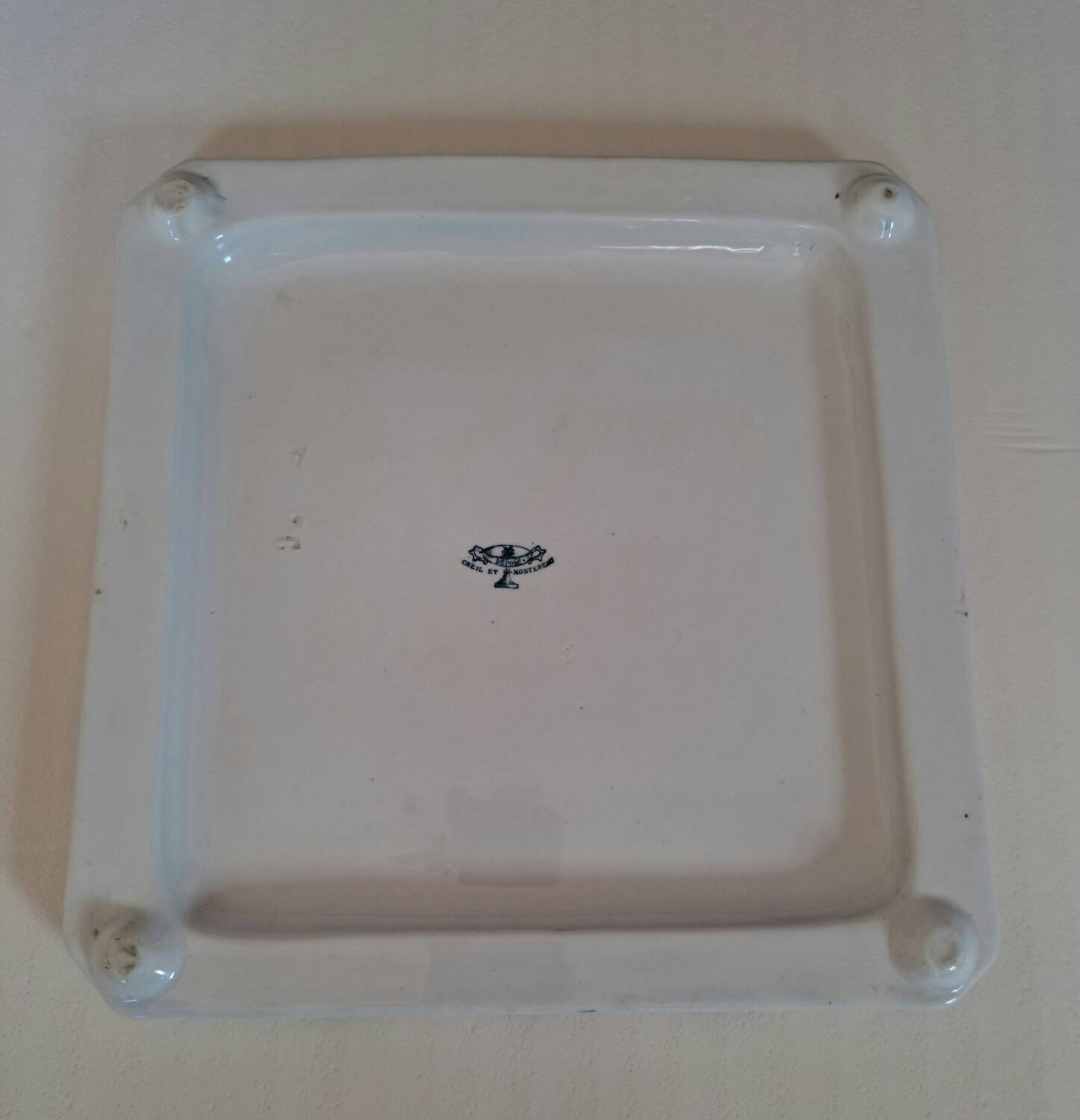 Creil and Montereau trivet with Japanese decor