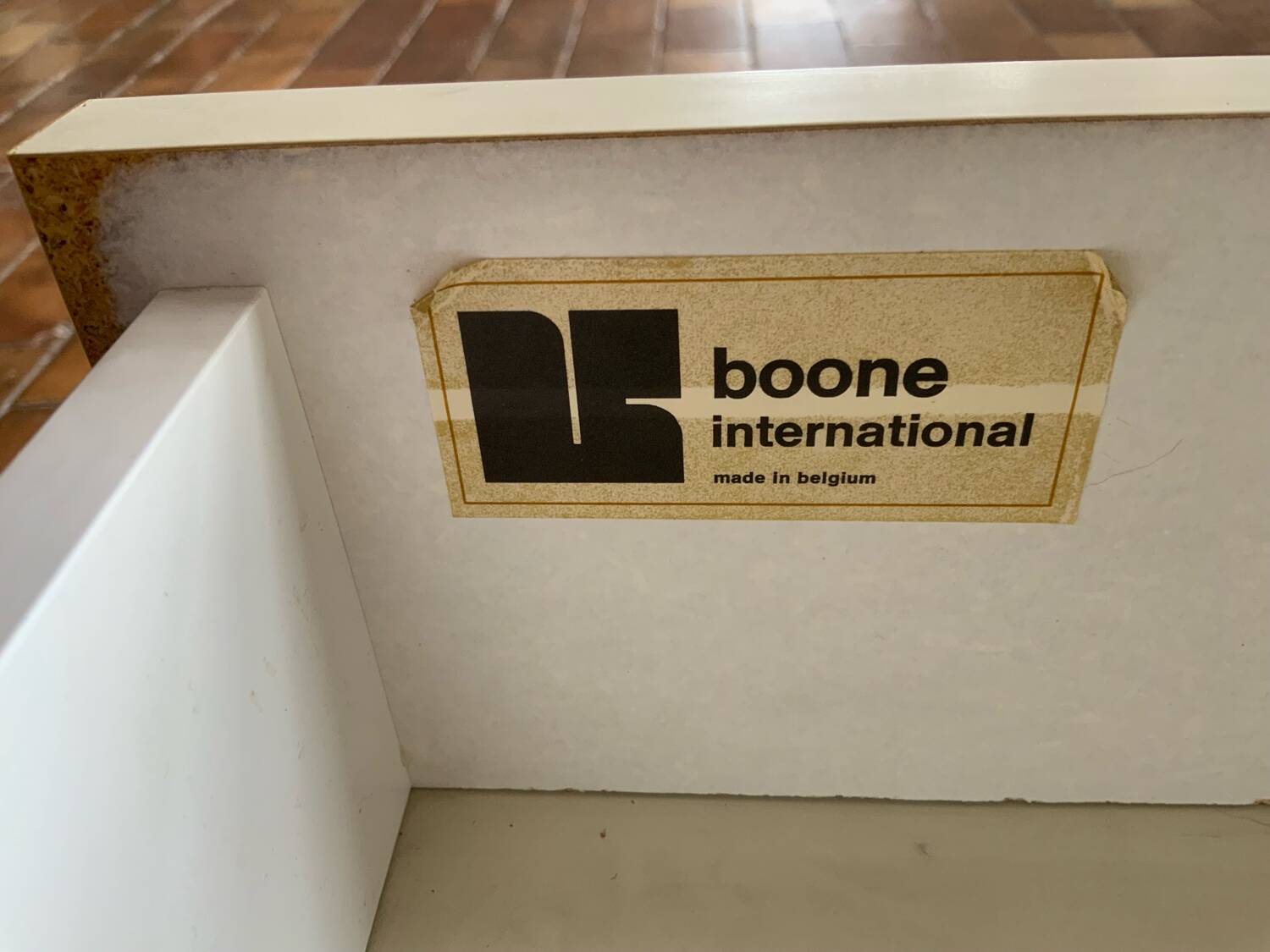 Commode vintage