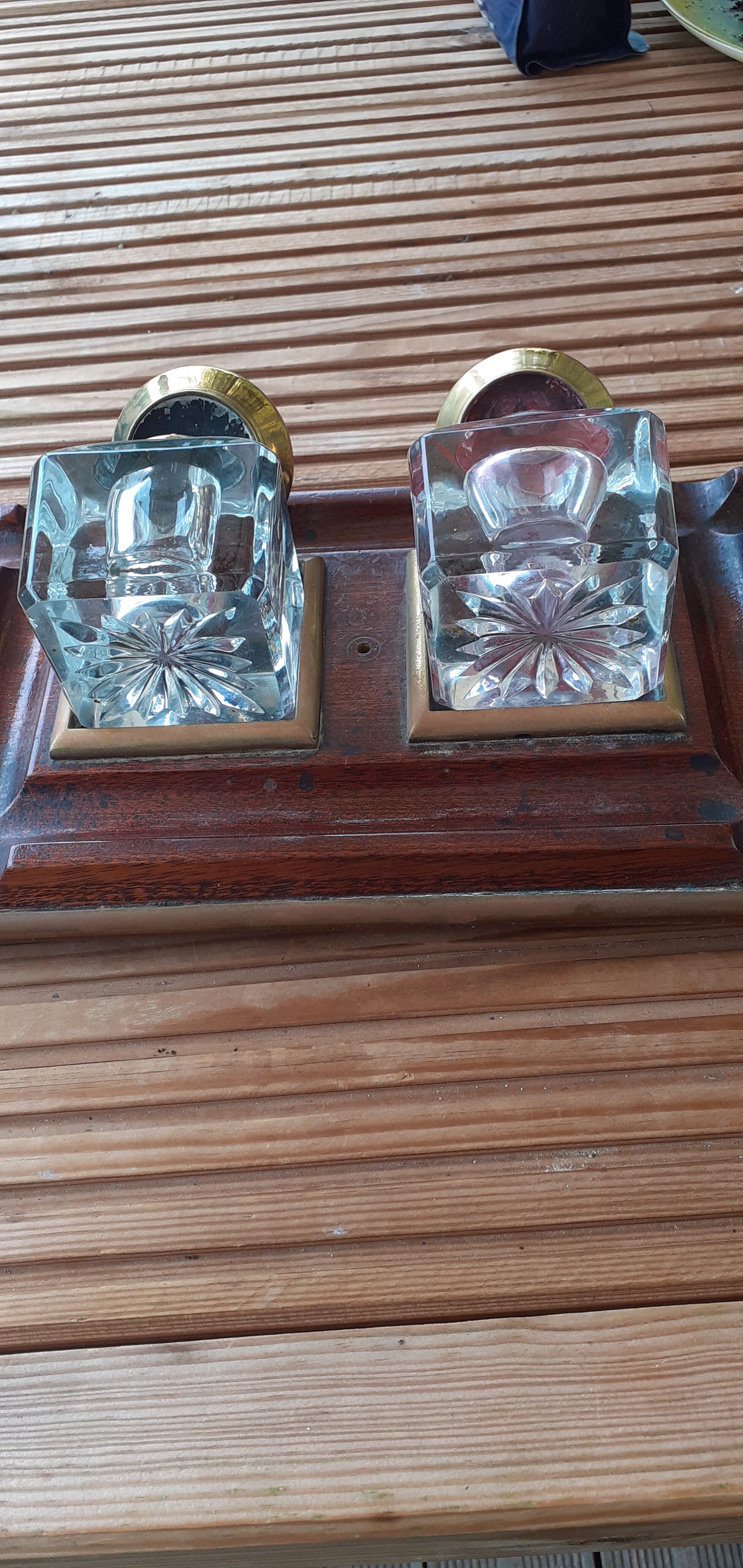 Art Deco inkwell in baccarat crystal, brass and rosewood